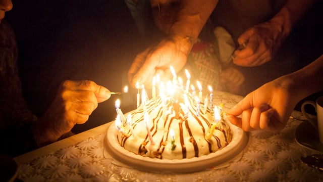 Candle flames release PM2.5 particulate matter which lowers cognitive ability, a study found