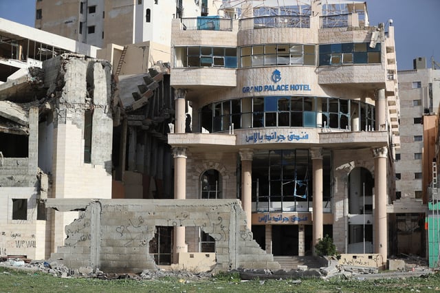 The Grand Palace hotel stands damaged, amid a ceasefire between Israel and Hamas, after a proposal by U.S. President Donald Trump for the U.S. to take over Gaza and displace its residents, in Gaza City February 6, 2025. REUTERS/Dawoud Abu Alkas