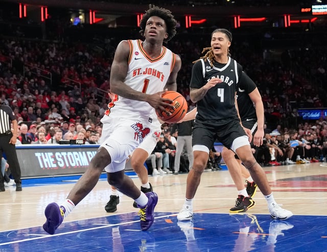 Kadary Richmond #1 of the St. John&#39;s Red Storm dribbles the ball in the first half of a college basketball game against the St. John&#39;s Red Storm at Madison Square Garden on February 1, 2025 in New York City. St. John&#39;s won 68-66.