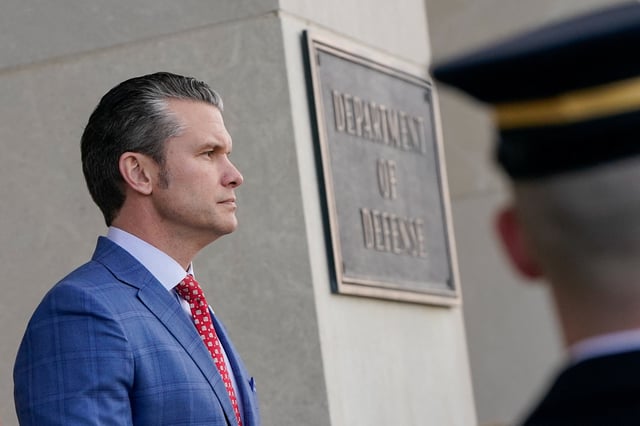 U.S. Defense Secretary Pete Hegseth prepares to welcome Australian Defence Minister and Deputy Prime Minister Richard Marles at the Pentagon in Washington, U.S., February 7, 2025. REUTERS/Nathan Howard/File Photo