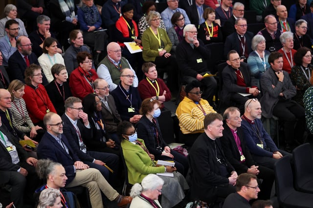 Delegates listen at the Church of England General Synod, in London, Britain, February 10, 2025. REUTERS/Toby Melville/ File Photo