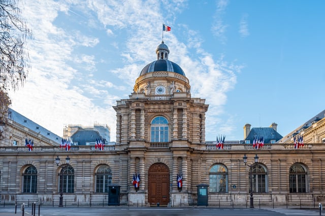 Le Sénat.
