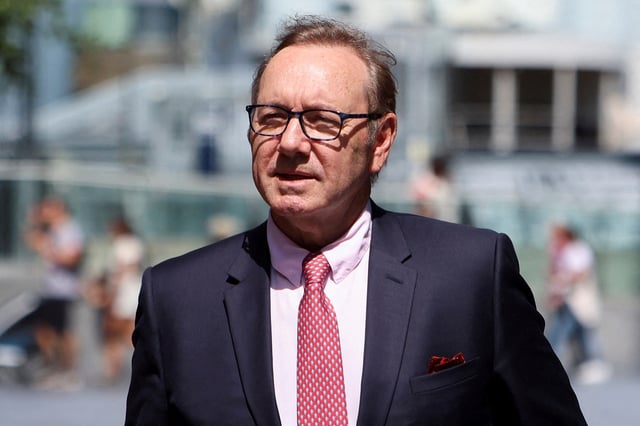 Actor Kevin Spacey walks outside Southwark Crown Court, as the jury consider their verdict over charges related to allegations of sex offences, in London, Britain, July 26, 2023. REUTERS/Susannah Ireland/File Photo