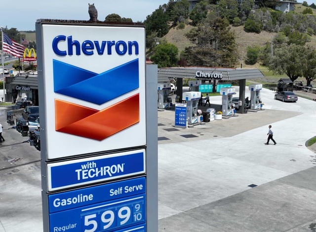 File photo: Chevron, the global oil giant that recently moved its headquarters to Houston, announced it will lay off between 15 and 20% of its global workforce by 2026.