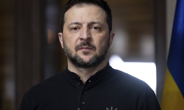 Volodymyr Zelensky a annoncé avoir refusé de signer un accord avec les Etats-Unis portant sur des minerais ukrainiens.