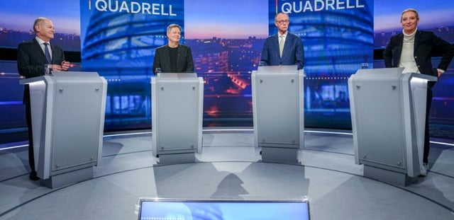 Olaf Scholz, Robert Habeck, Friedrich Merz et Alice Weidel participent à un débat télévisé, le 16 février 2025 à Berlin