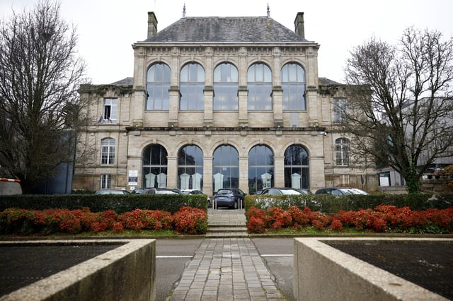 A view shows the courthouse of Vannes, before the opening of the trial of ex-surgeon Joel Le Scouarnec, accused of the aggravated rape and sexual assault against hundreds of children during three decades, in Vannes, France, January 23, 2025. REUTERS/Stephane Mahe