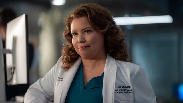 Justina Machado as Dr. Natalie Cruz in "Pulse" (Jeff Neumann/Netflix)