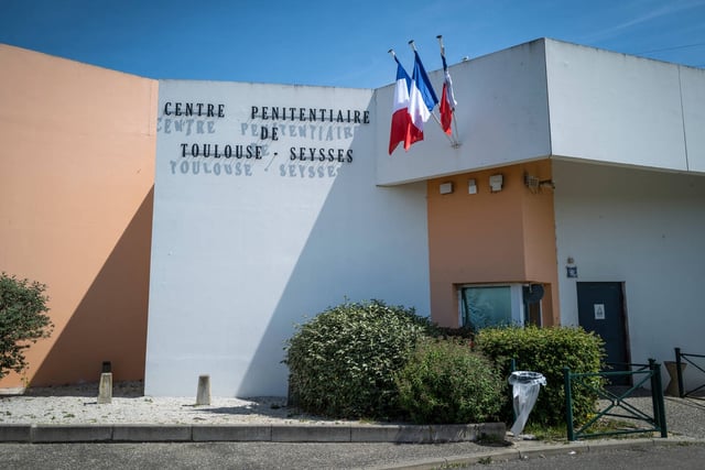 L'entrée du centre de détention de Toulouse-Seysses à Seysses, le 10 mai 2022.