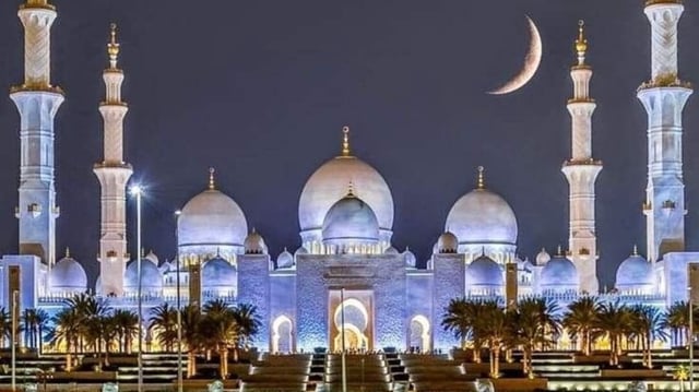 Ramadan 2025: Exact fasting hours, weather and crescent moon sighting details revealed for Muslims in UAE.