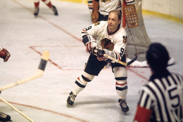 Chicago Blackhawks left wing Bobby Hull (9) in action against the Detroit Red Wings during the 1970 season.