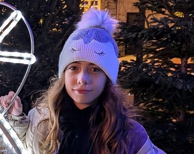 Louise, disparue à la sortie de son collège vendredi après-midi, a été retrouvée morte samedi 8 février, dans le bois des Templiers, à Longjumeau (Essonne).