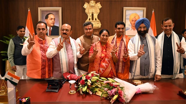 Delhi CM Rekha Gupta along with her cabinet colleague at the Secretariat in New Delhi on Thursday, February 20, 2025. 