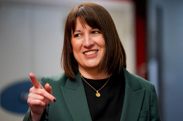 Caption: FILE PHOTO: Chancellor Rachel Reeves is considering putting new curbs on cash isas (Photo: Ian Forsyth/Pool via REUTERS/File Photo)