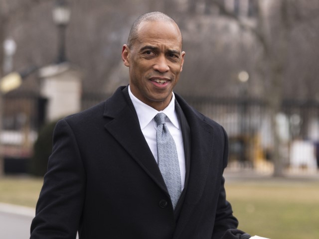 Housing and Urban Development Secretary Scott Turner, walks towards the West Wing following a TV interview at the White House, Wednesday, Feb. 19, 2025, in Washington. (AP Photo/Manuel Balce Ceneta)