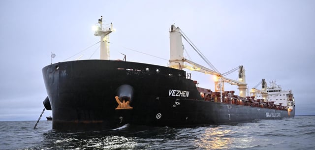 Ende Januar setzten die schwedischen Behörden das Frachtschiff „Vezhen“ wegen des Verdachts der Beschädigung eines Kabels vor Gotland fest