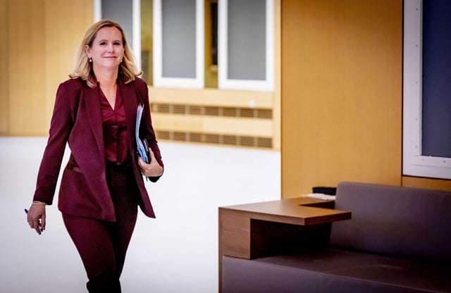 Das Foto zeigt die niederländische Entwicklungshilfeministerin Reinette Klever