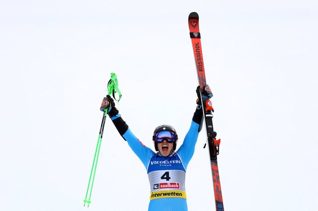 Alpine Skiing - FIS Alpine World Ski Championships - Women's Giant Slalom - Saalbach, Austria - February 13, 2025 Italy's Federica Brignone reacts after the second run REUTERS/Lisi Niesner/File Photo