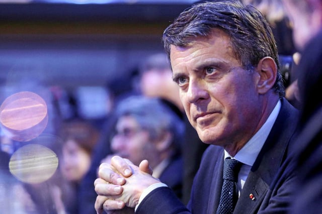 Le ministre d'État chargé des Outre-mer, Manuel Valls (ici en 2023) est en visite en Nouvelle-Calédonie.
