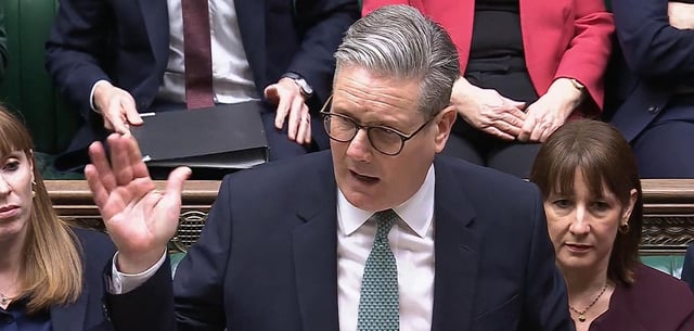 Keir Starmer kündigte im Parlament eine Anhebung der Verteidigungsausgaben an
