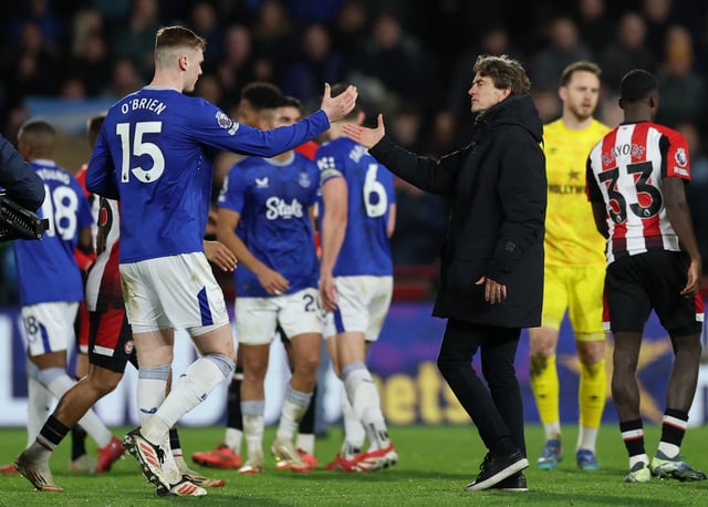 Soccer Football - Premier League - Brentford v Everton - GTech Community Stadium, London, Britain - February 26, 2025 Brentford manager Thomas Frank shakes hands with Everton's Jake O'Brien after the match Action Images via Reuters/Paul Childs