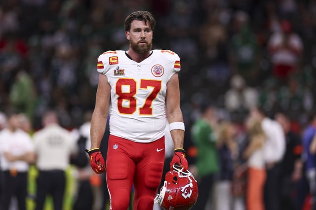 Travis Kelce #87 of the Kansas City Chiefs warms up prior to Super Bowl LIX against the Philadelphia Eagles at Caesars Superdome on February 09, 2025, in New Orleans, Louisiana. The Eagles defeated the Chiefs 40-22.
