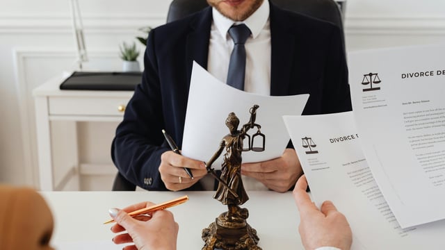 Why a lawyer earning ₹7 crore quit his job on the spot (Representational image)