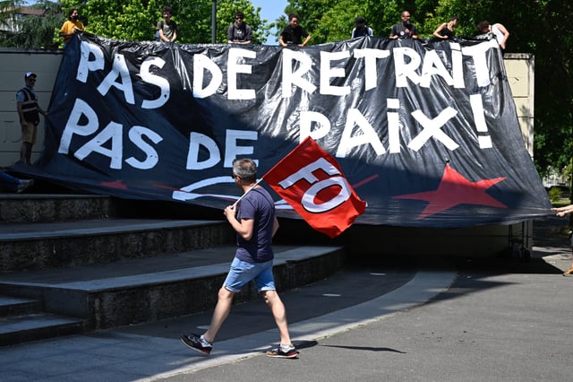 Le syndicat refuse de participer à une «mascarade» selon son négociateur, Michel Beaugas.