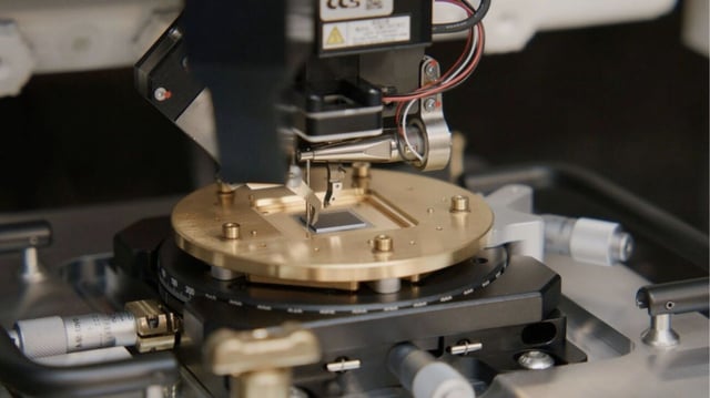 Amazon unveils its first quantum computing chip that reduces error correction by 90%.