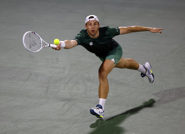 Tennis - Dubai Championships - Dubai Tennis Stadium, Dubai, United Arab Emirates - February 27, 2025 Netherlands' Tallon Griekspoor in action during his quarter final match against Russia's Daniil Medvedev REUTERS/Rula Rouhana