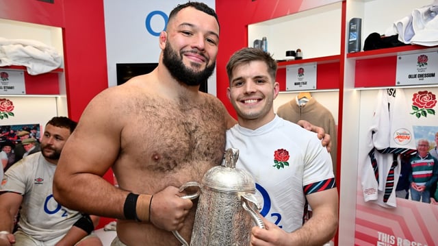 Genge celebrates England’s Calcutta Cup triumph with his Bristol team-mate Harry Randall last week