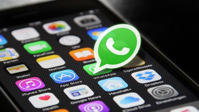 WhatsApp down for several users, messages not getting delivered