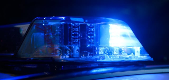 Die vermummte Frau löste einen größeren Polizeieinsatz aus