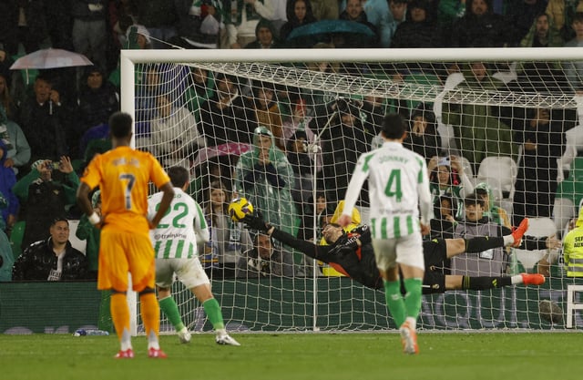 Soccer Football - LaLiga - Real Betis v Real Madrid - Estadio Benito Villamarin, Seville, Spain - March 1, 2025 Real Betis' Isco scores their second goal from the penalty spot REUTERS/Marcelo Del Pozo