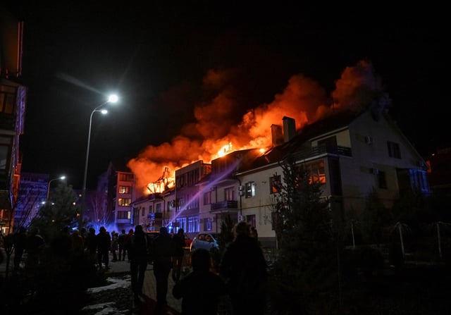 A view shows an apartment building hit by a Russian drone strike, amid Russia's attack on Ukraine, in Zaporizhzhia, Ukraine March 1, 2025. REUTERS/Stringer