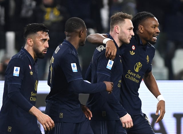 Soccer Football - Serie A - Juventus v Hellas Verona - Allianz Stadium, Turin, Italy - March 3, 2025 Juventus' Teun Koopmeiners celebrates scoring their second goal with Khephren Thuram REUTERS/Massimo Pinca