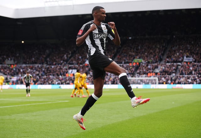 Soccer Football - FA Cup - Fifth Round - Newcastle United v Brighton & Hove Albion - St James' Park, Newcastle, Britain - March 2, 2025  Newcastle United's Alexander Isak celebrates scoring their first goal Action Images via Reuters/Craig Brough/File Photo