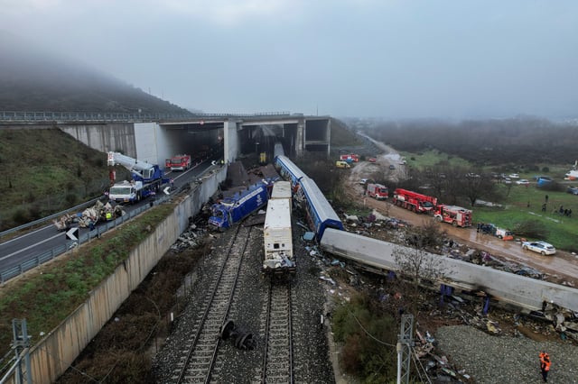 The site of a crash, where two trains collided, near the city of Larissa, Greece, March 3, 2023. REUTERS/Alexandros Avramidis/File Photo
