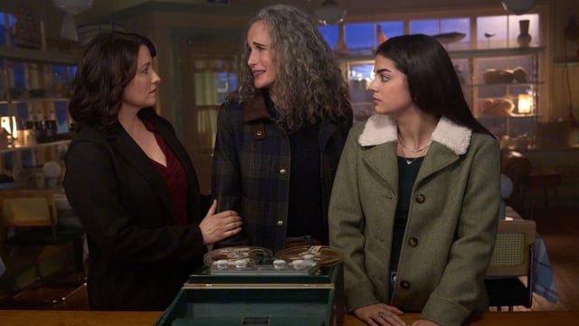 Kat, Alice, and Del in The Way Home Season 3