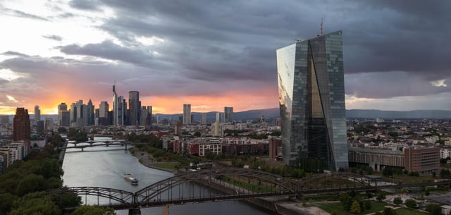 Die EZB befindet sich in diesem futuristischen Hochhaus in Frankfurt/Main