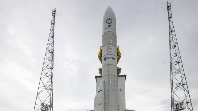 Ariane 6 sur le pas de tir de Kourou, en Guyane, le 9 juin 2024.