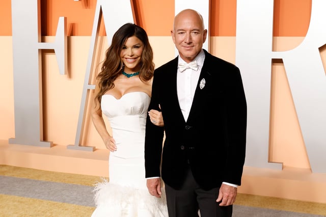 Lauren Sanchez and Jeff Bezos attend the 2025 Vanity Fair Oscar Party hosted by Radhika Jones at Wallis Annenberg Center for the Performing Arts on March 02, 2025 in Beverly Hills, California.