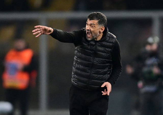 Soccer Football - Serie A - Lecce v AC Milan - Stadio Via del mare, Lecce, Italy - March 8, 2025 AC Milan coach Sergio Conceicao reacts REUTERS/Daniele Mascolo
