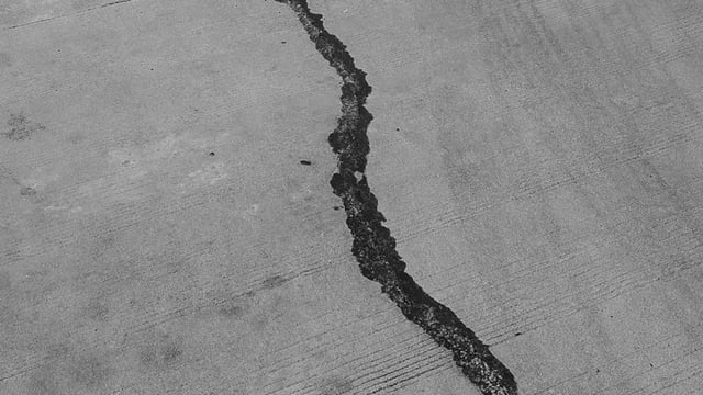 Earthquake strikes California.