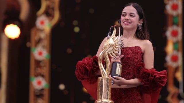 Nitanshi Goel beat heavyweight stars in the Best Actress category at IIFA Awards 2025.