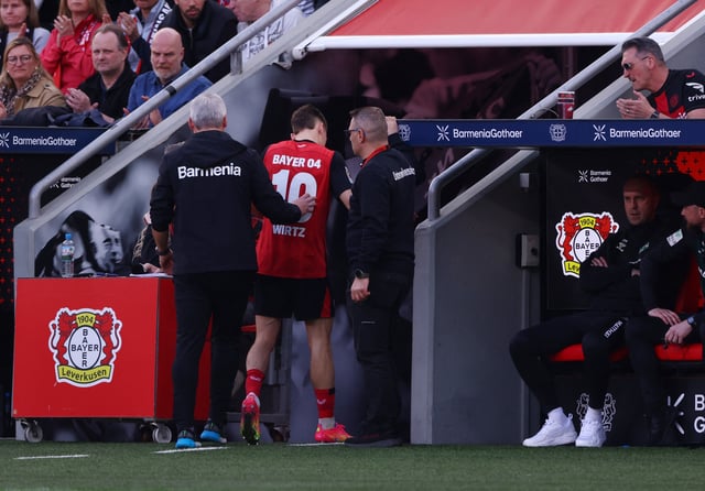 Soccer Football - Bundesliga - Bayer Leverkusen v Werder Bremen - BayArena, Leverkusen, Germany - March 8, 2025 Bayer Leverkusen's Florian Wirtz walks off the pitch after sustaining an injury REUTERS/Thilo Schmuelgen/File Photo