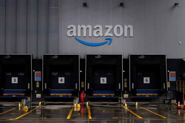 The logo of U.S. online retailer Amazon is displayed at a logistics centre in Trapagaran, northern Spain, November 22, 2023. REUTERS/Vincent West/File Photo