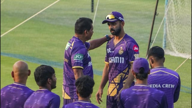 KKR coach Chandrakant Pandit with captain Ajinkya Rahane during a training session in Kolkata. (PTI)