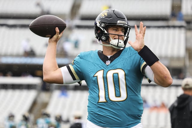 Use the Sleeper promo code NEWSWEEKXL to claim $1,500 in bonus cash for Sunday&#39;s NFL picks, like Jaguars QB Mac Jones to attempt more than 32.5 passes vs. the Vikings.