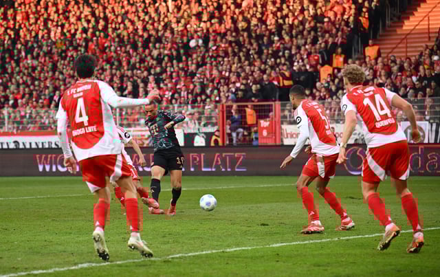 Soccer Football - Bundesliga - 1. FC Union Berlin v Bayern Munich - Stadion An der Alten Forsterei, Berlin, Germany - March 15, 2025 Bayern Munich's Leroy Sane scores their first goal REUTERS/Annegret Hilse